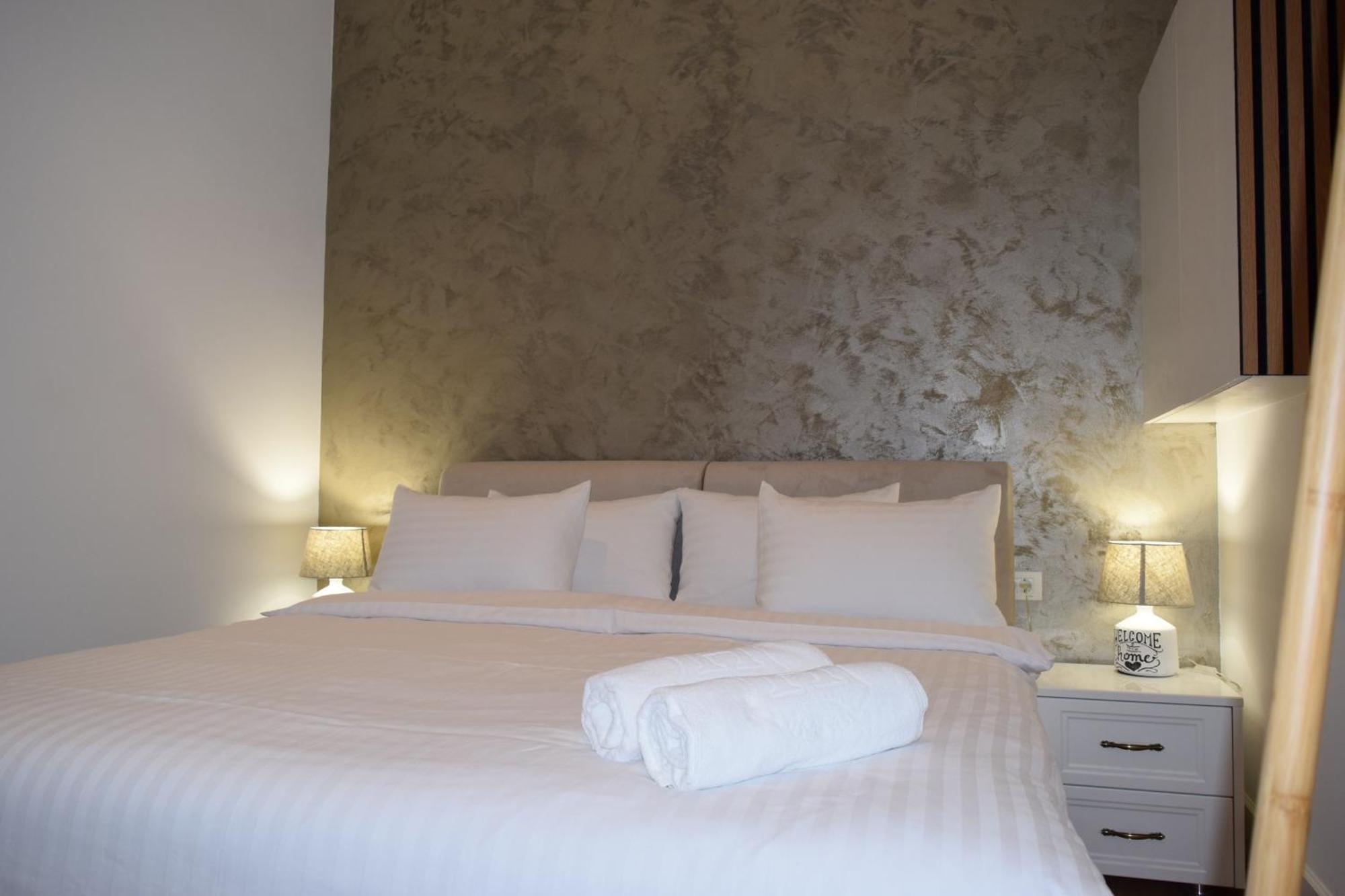 Rokebea Luxury Apartment Brasov Exterior photo